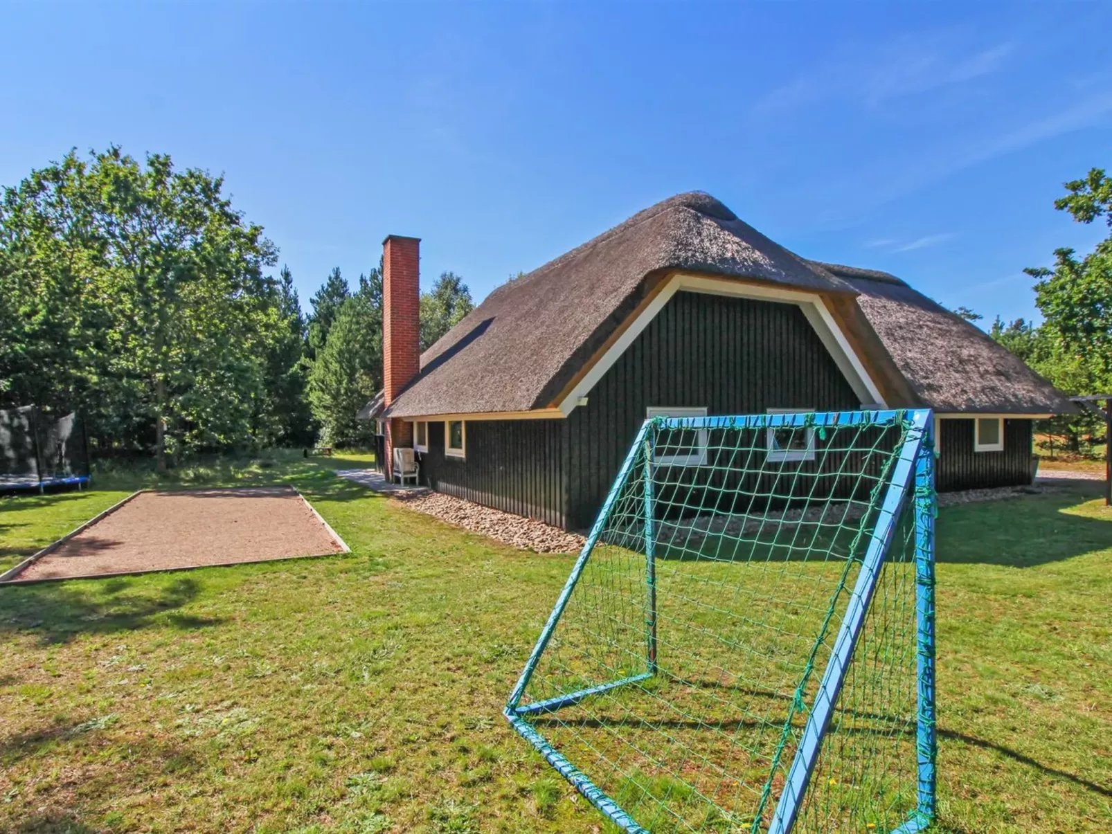 "Arttu" - 2.4km from the sea-Buiten