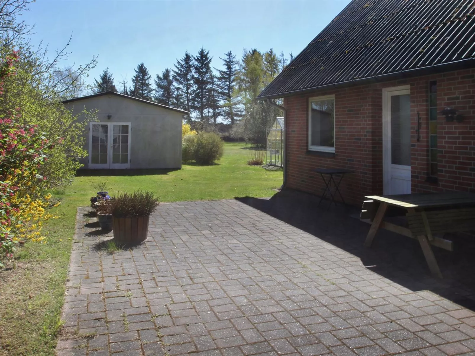 "Ognen" - 1.5km from the sea-Binnen