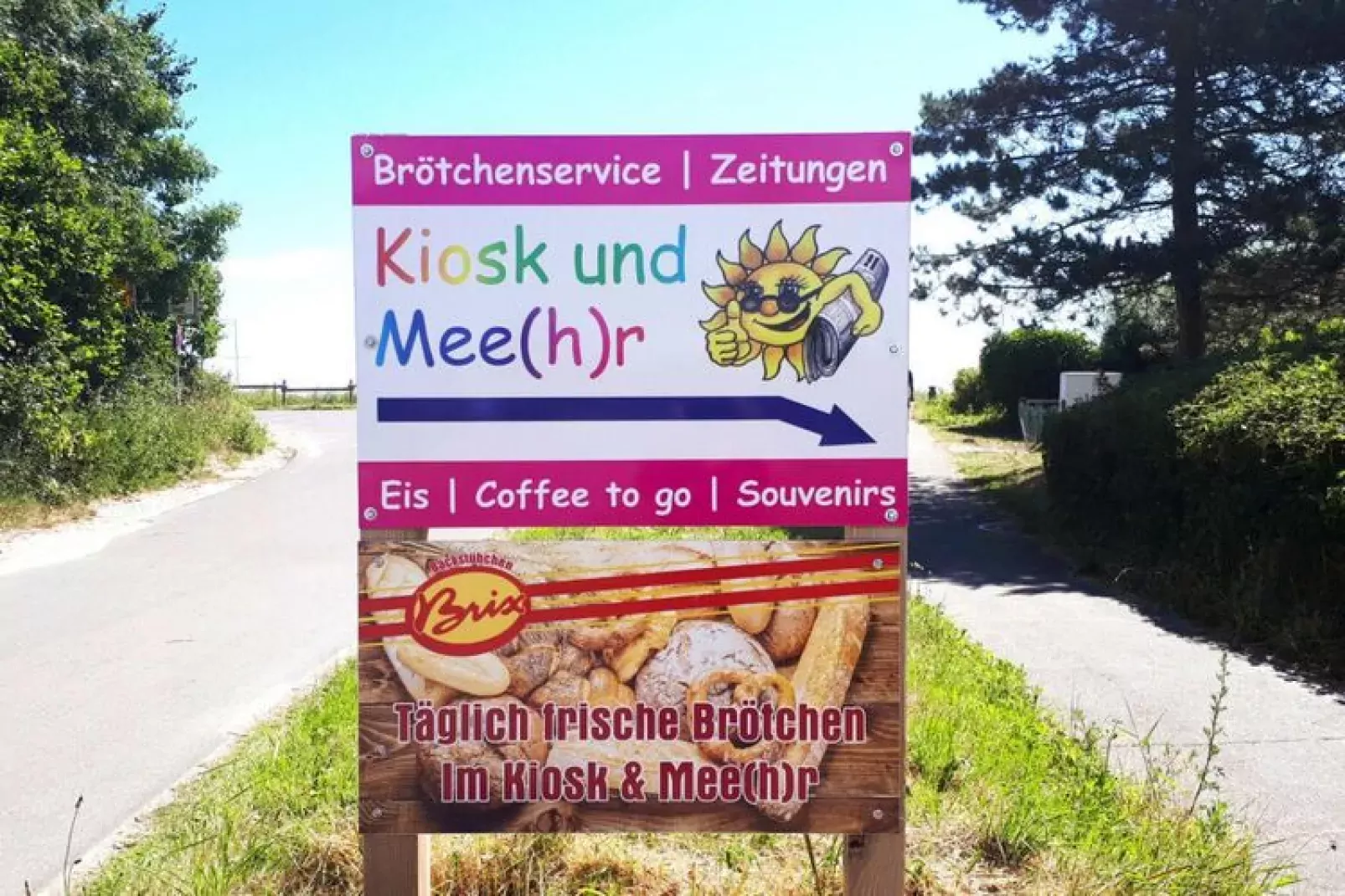 Flatgebouw, Kronsgaard - Buitenkant zomer