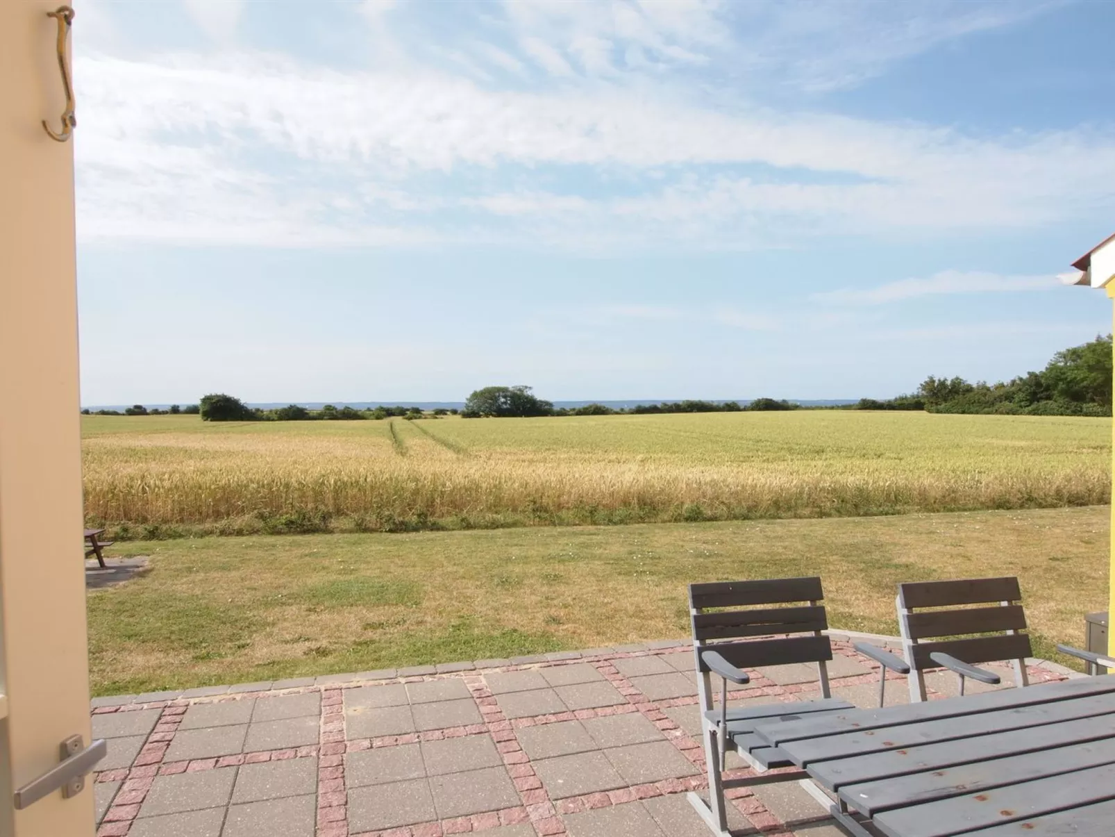 "Store" - 700m from the sea-Buiten