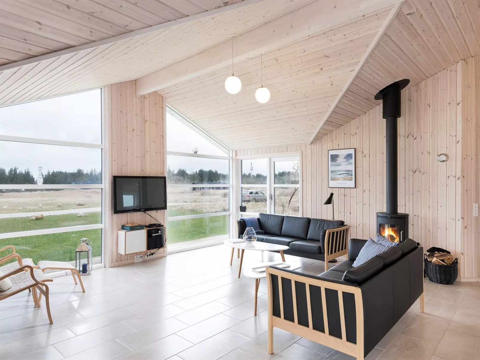 "Engelina" - 1.3km from the sea