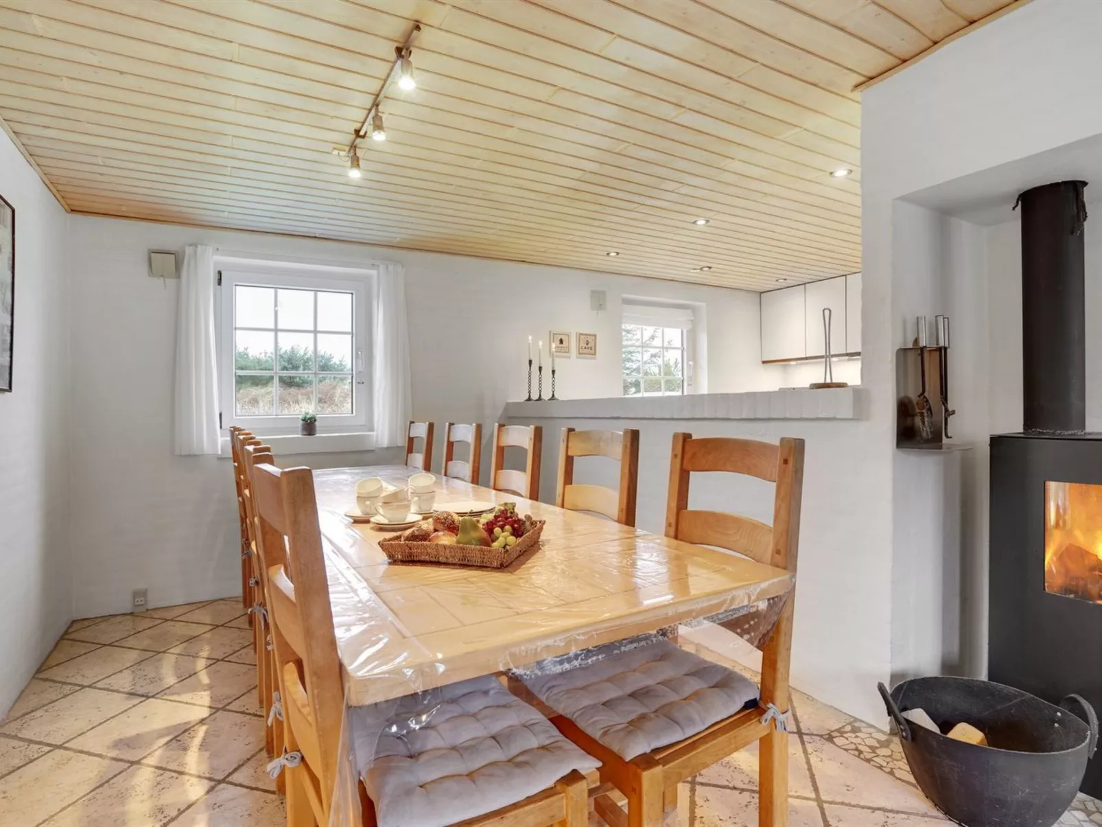 "Seppo" - 900m from the sea-Binnen