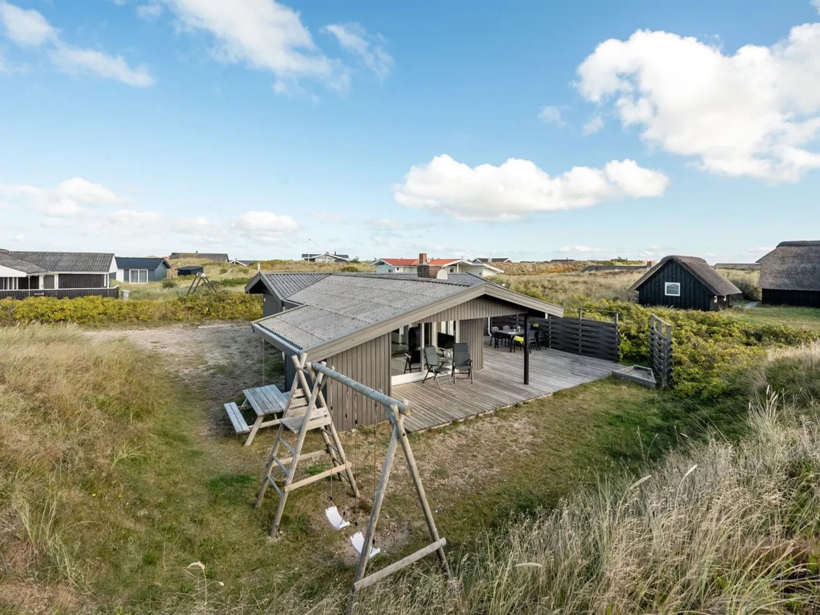 "Aiske" -  from the sea-Buiten