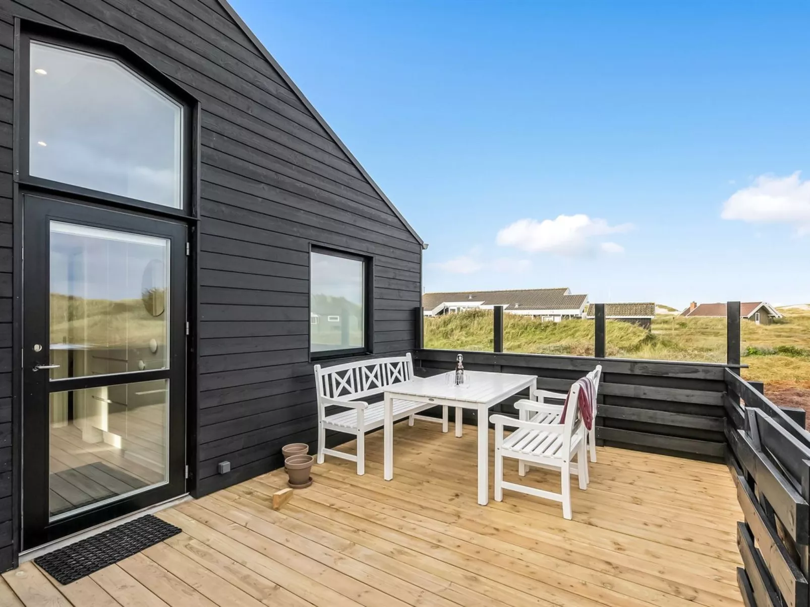 "Birger" - 300m from the sea-Buiten