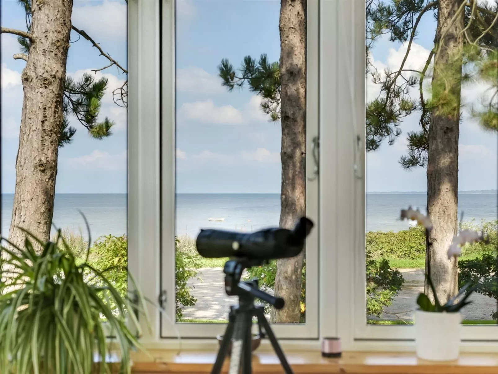 "Varma" - 25m from the sea-Buiten