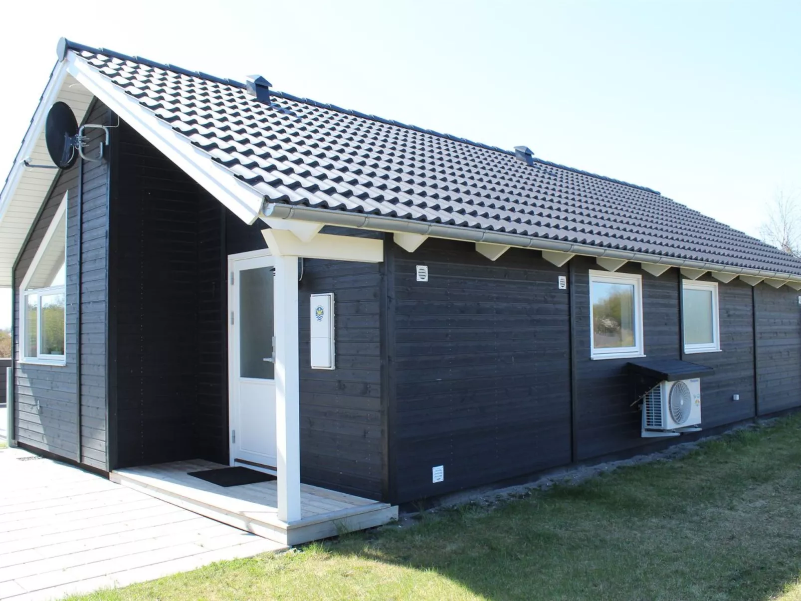 "Gertrude" - 1.1km to the inlet-Buiten