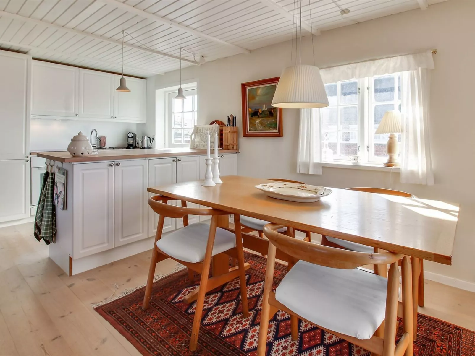 "Iivari" - 1.5km from the sea-Binnen
