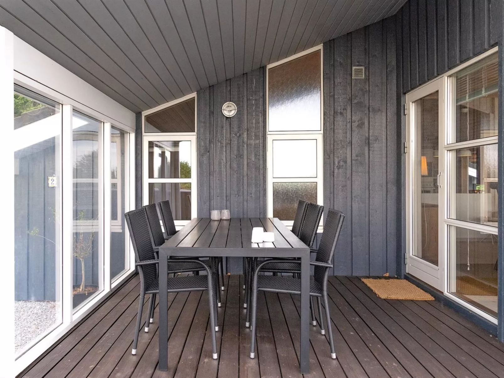 "Carli" - 1.2km from the sea-Binnen