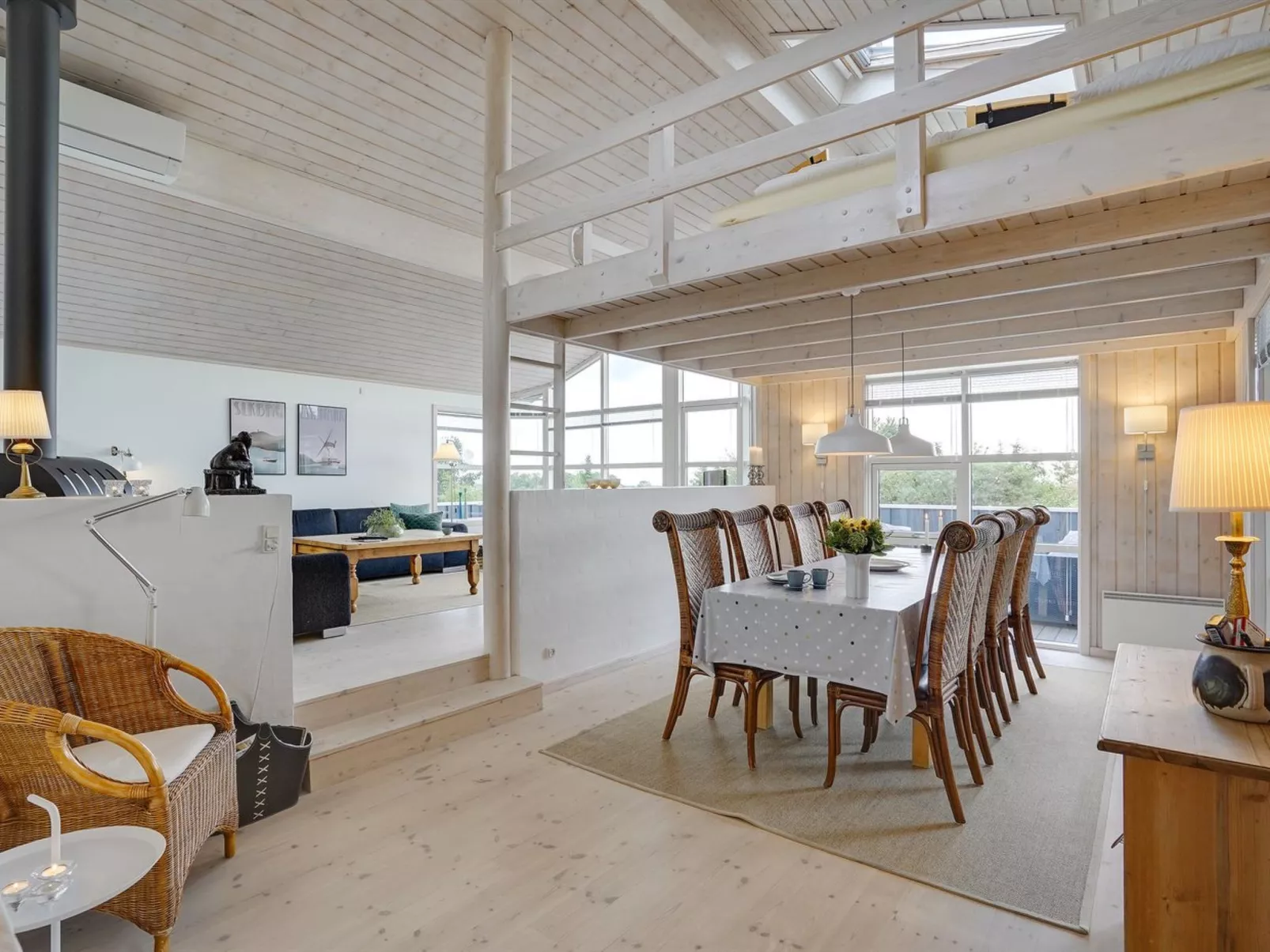 "Carli" - 1.2km from the sea-Binnen