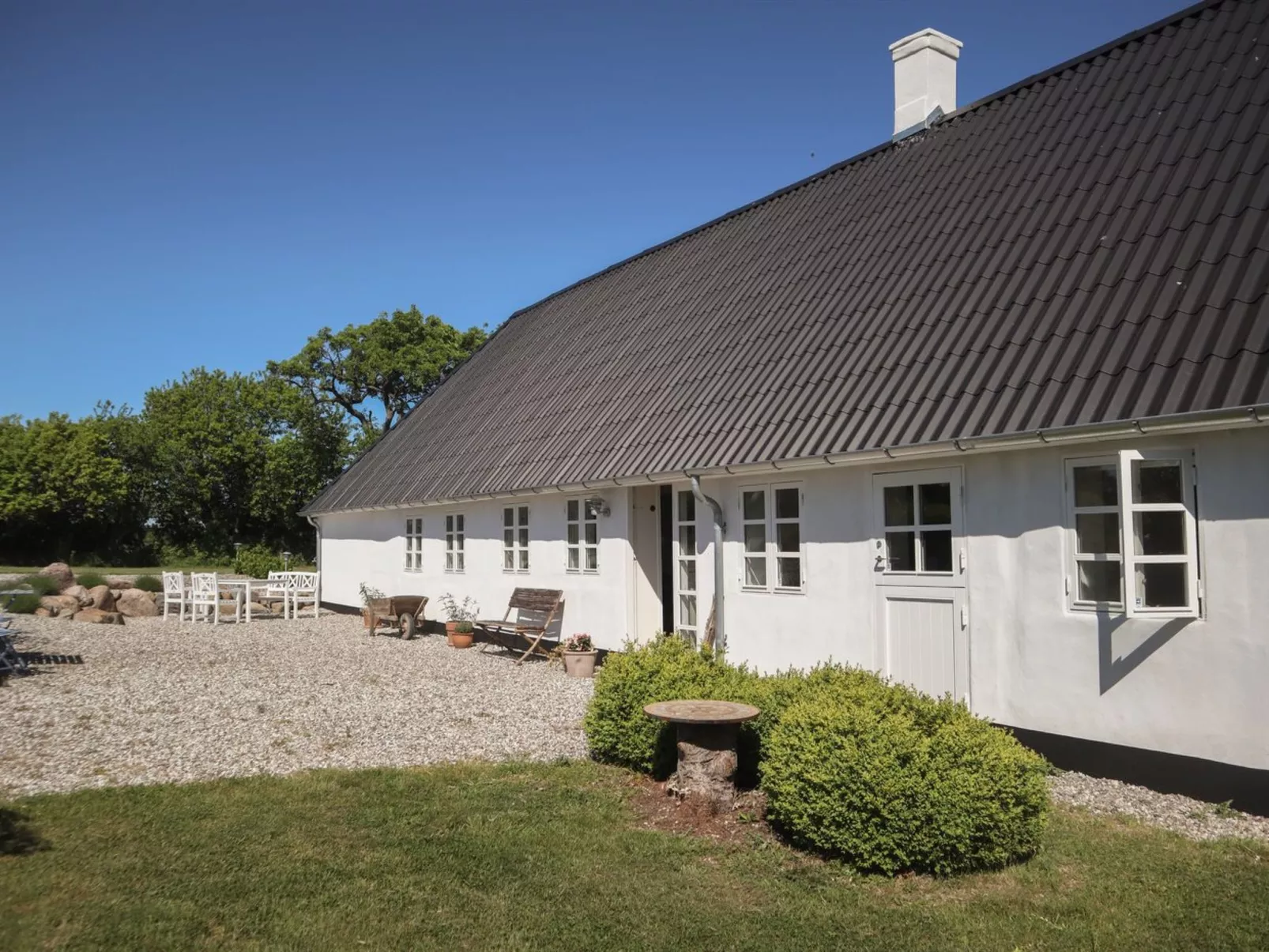 "Harre" - 300m from the sea