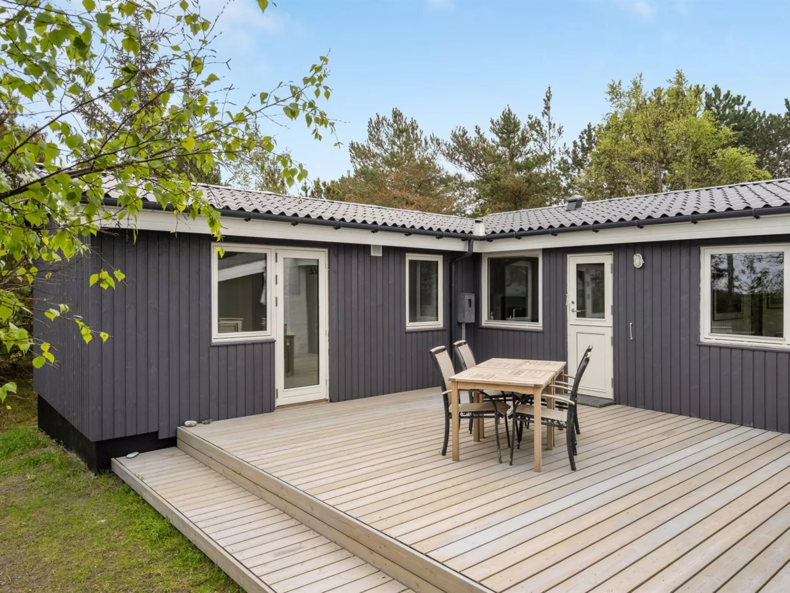"Djuna" - 200m from the sea-Binnen