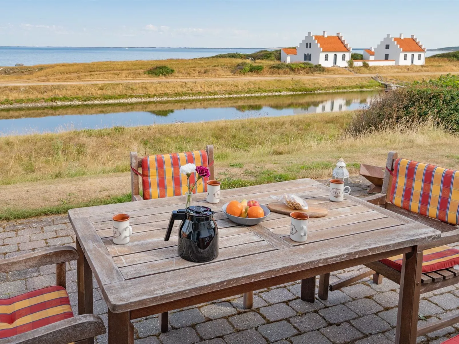 "Yorrick" - 50m to the inlet-Buiten