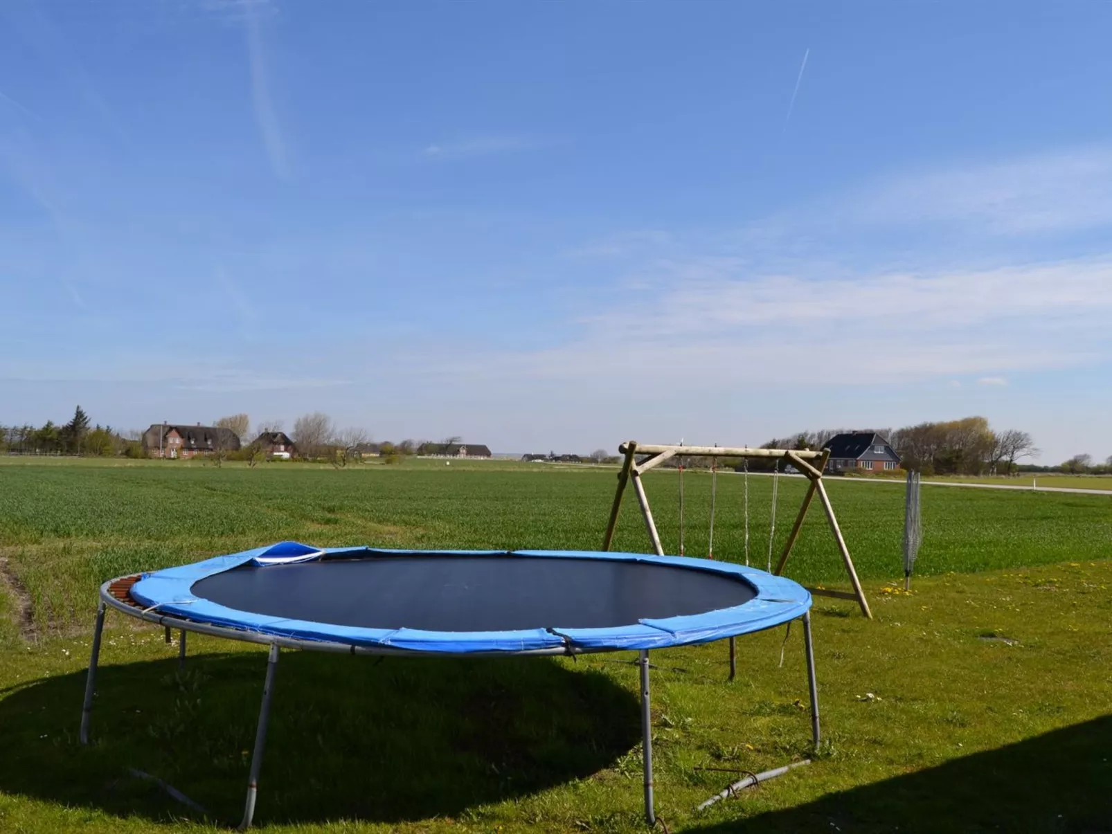 "Adine" - 13km from the sea-Buiten