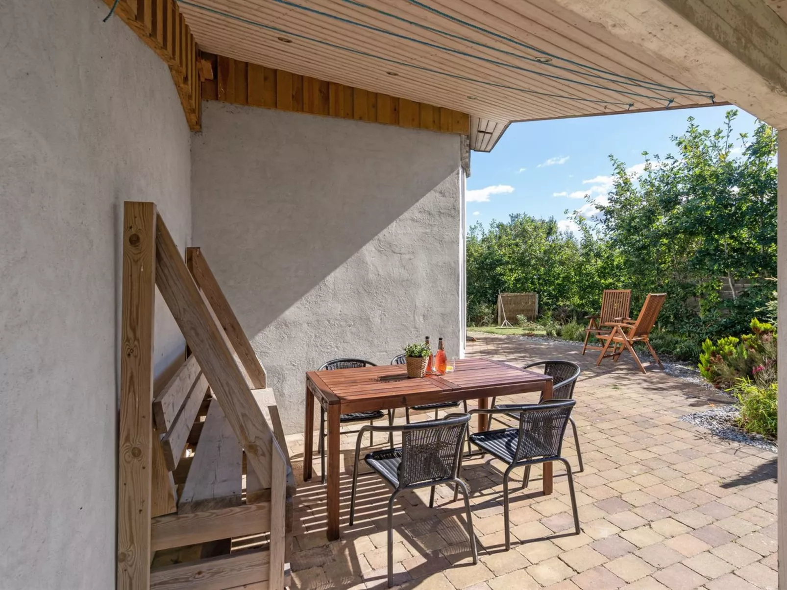 "Ullvi" - 3.8km from the sea-Binnen