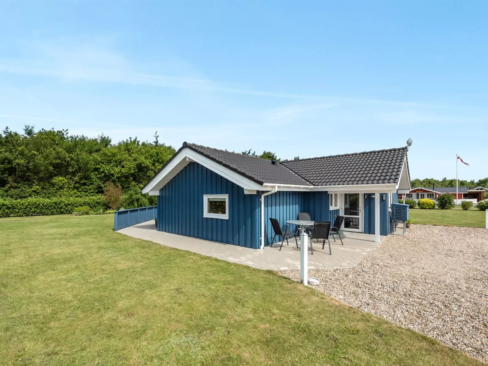 "Tobbi" - 1.1km to the inlet-Buiten