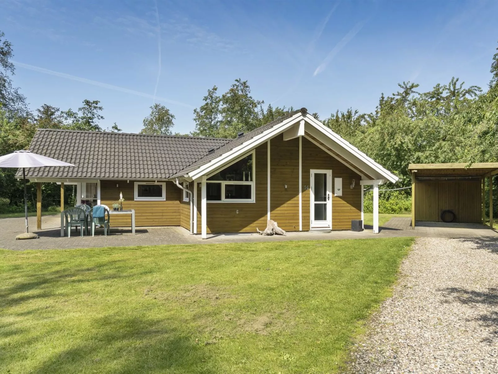 "Kaare" - 34.2km from the sea-Buiten