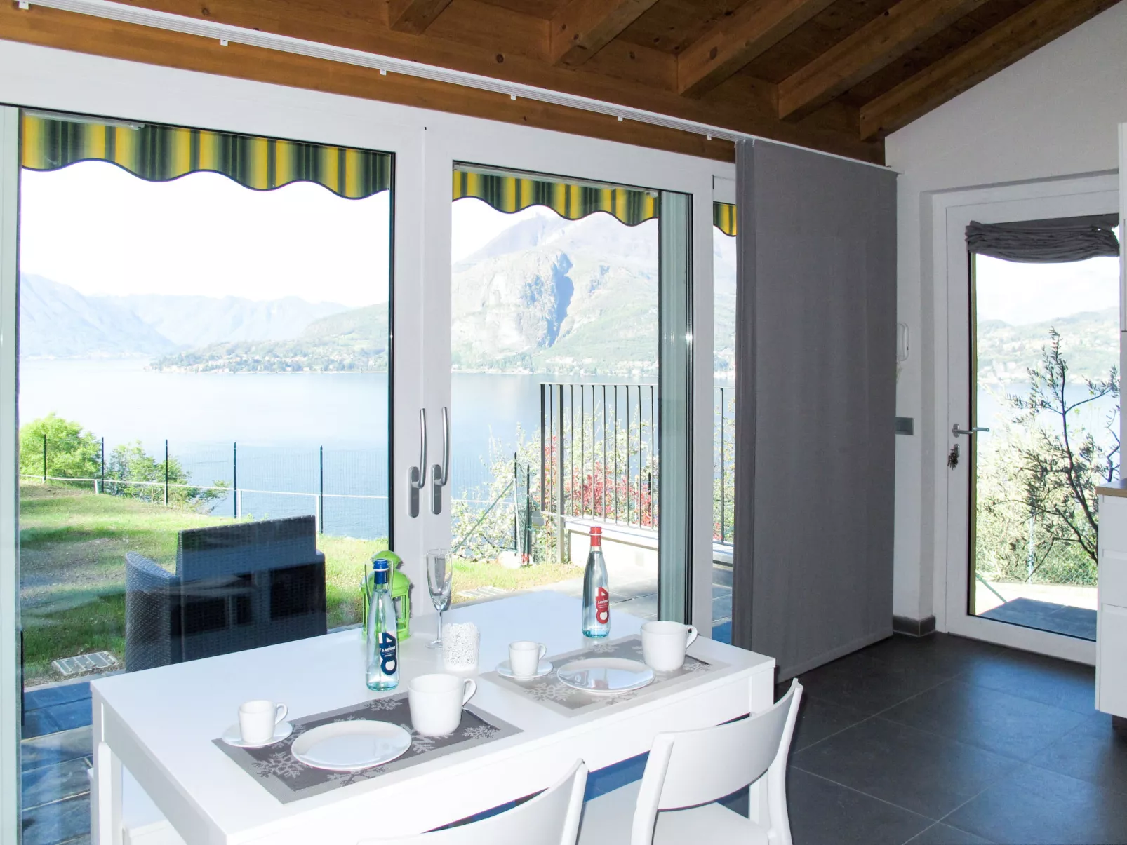 Lacum Lux Resort-Binnen