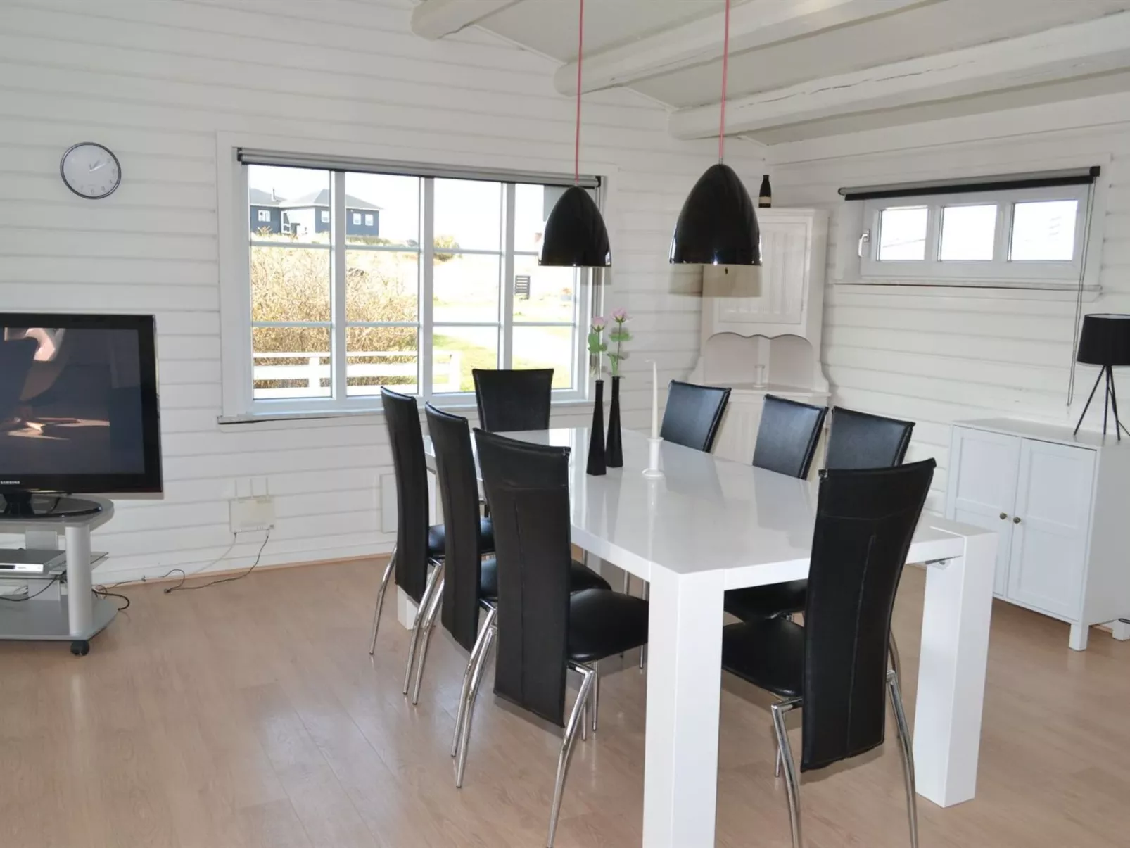 "Aika" - 500m from the sea-Binnen