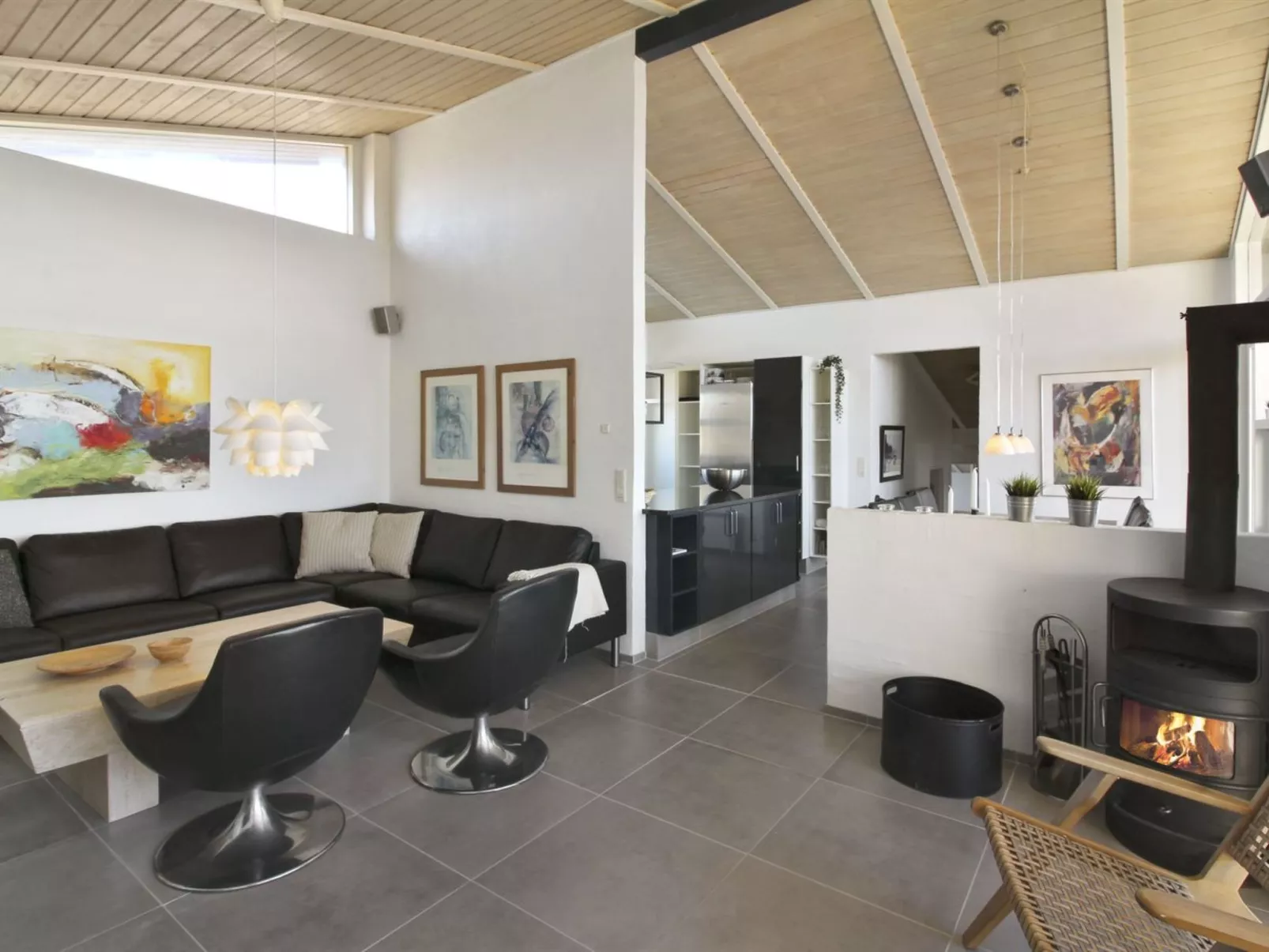 "Judeth" - 300m from the sea-Binnen