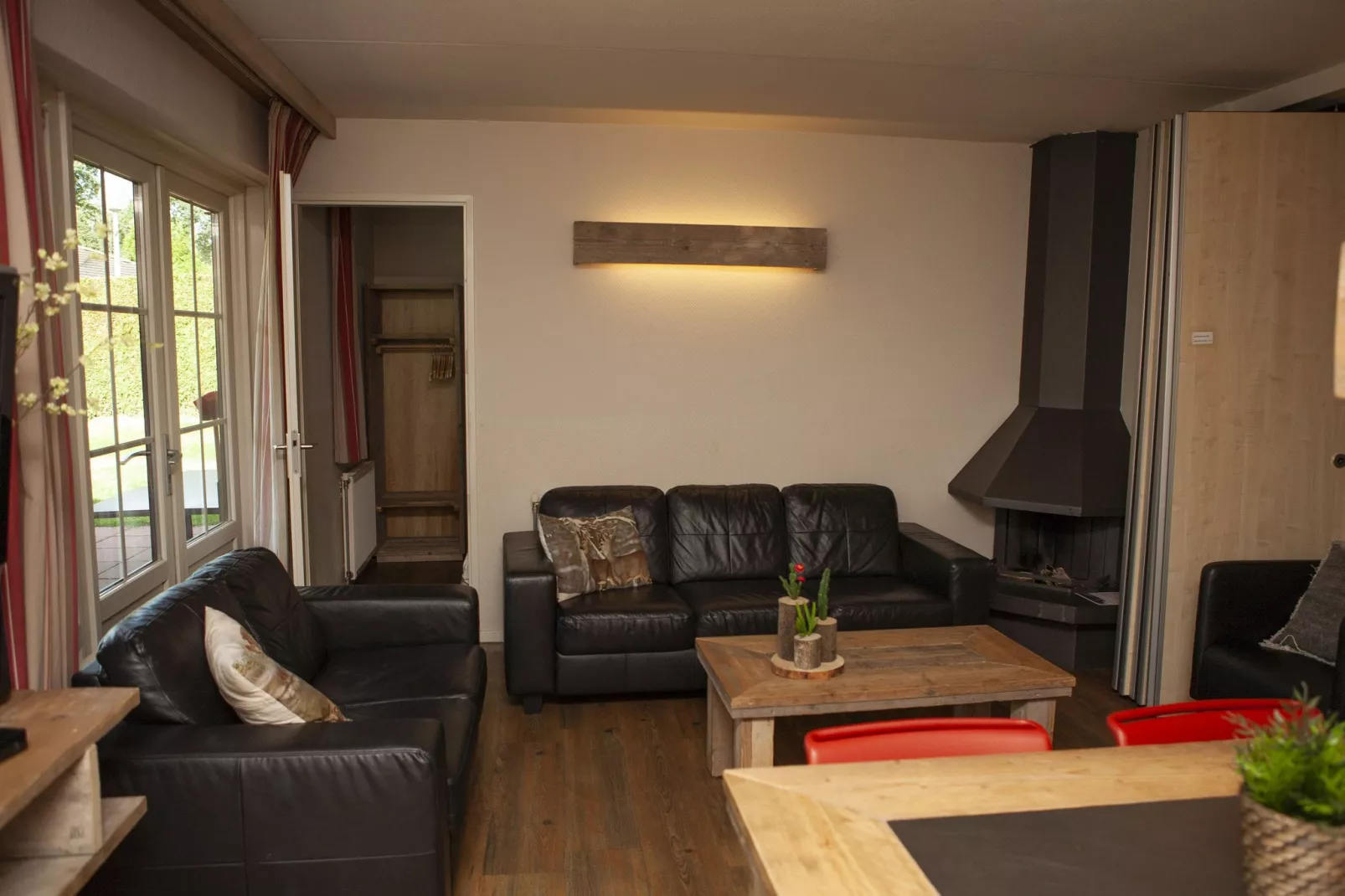 Recreatiepark de Boshoek 15-Woonkamer