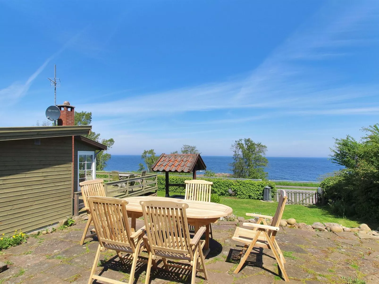 "Fabine" - 50m from the sea-Binnen