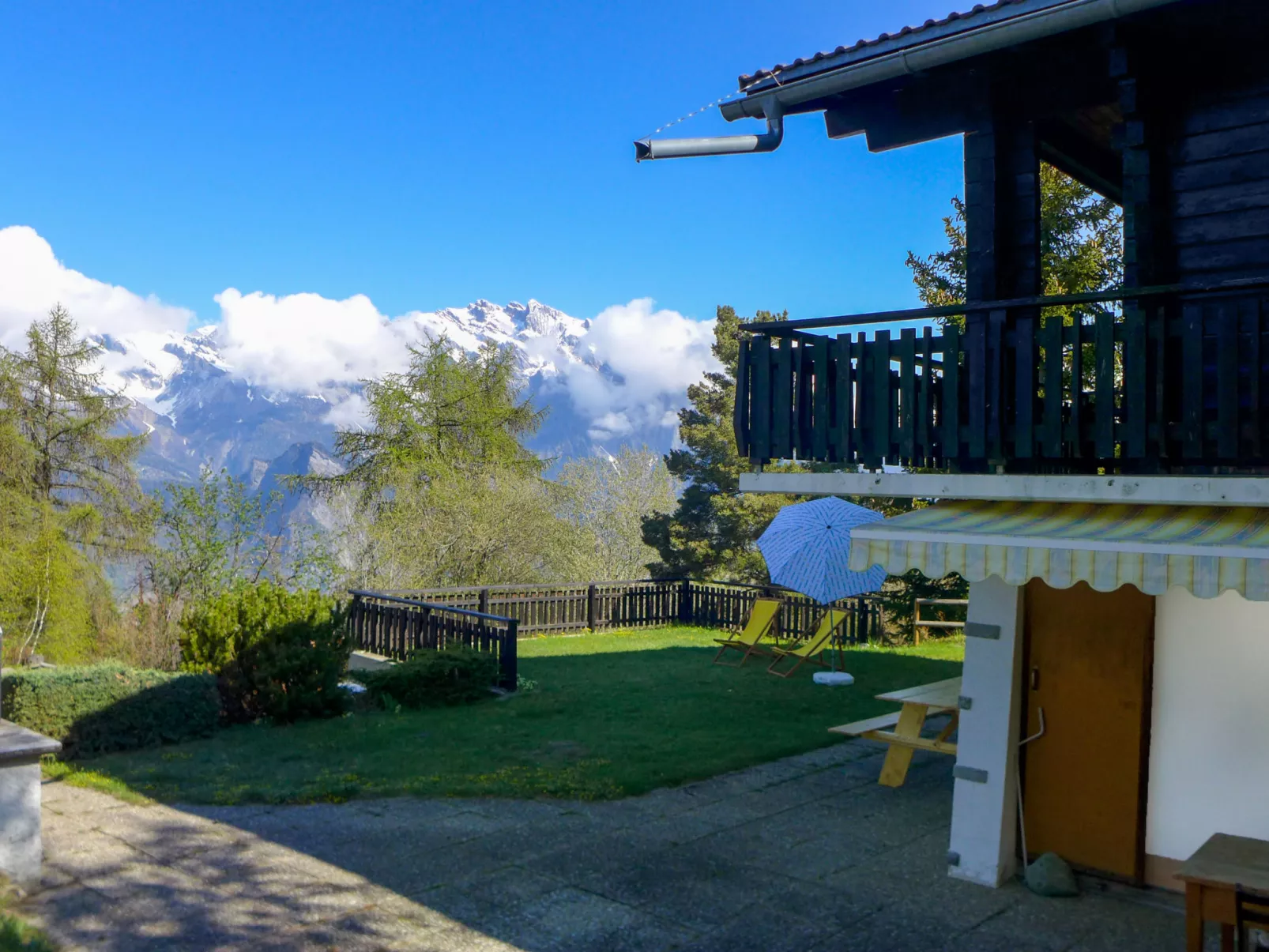 Chalet Chante Neige-Buiten