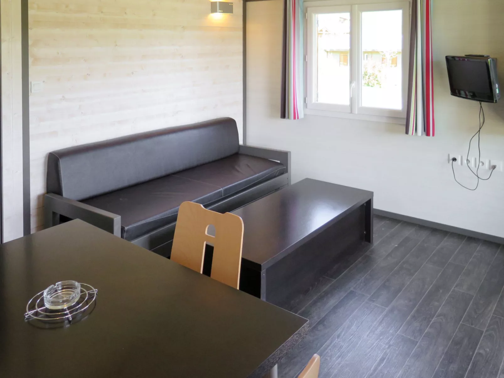 Les Hameaux de Pomette-Chalet 4 pers.-Binnen