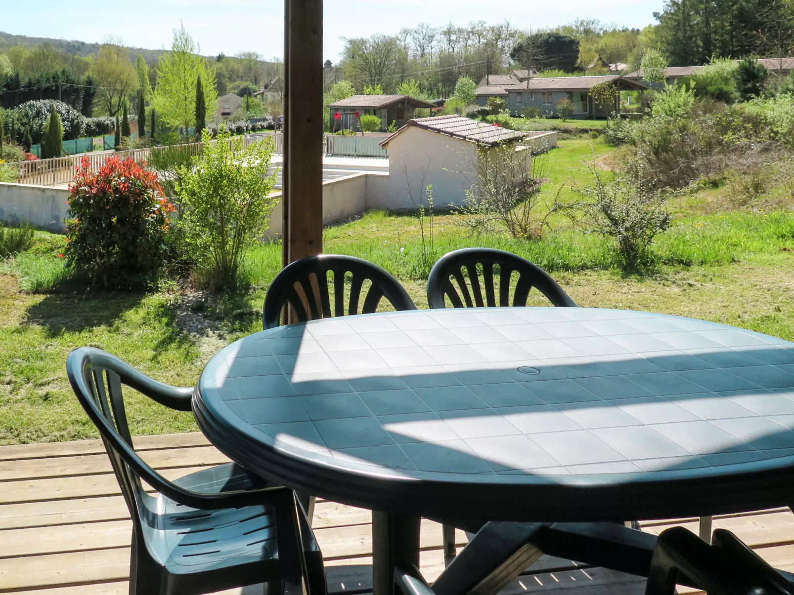 Les Hameaux de Pomette-Chalet 4 pers.-Buiten
