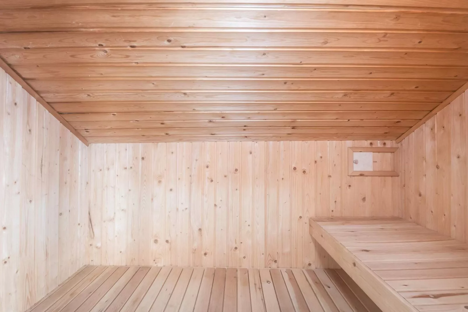 8 persoons vakantie huis in Saltum-Sauna