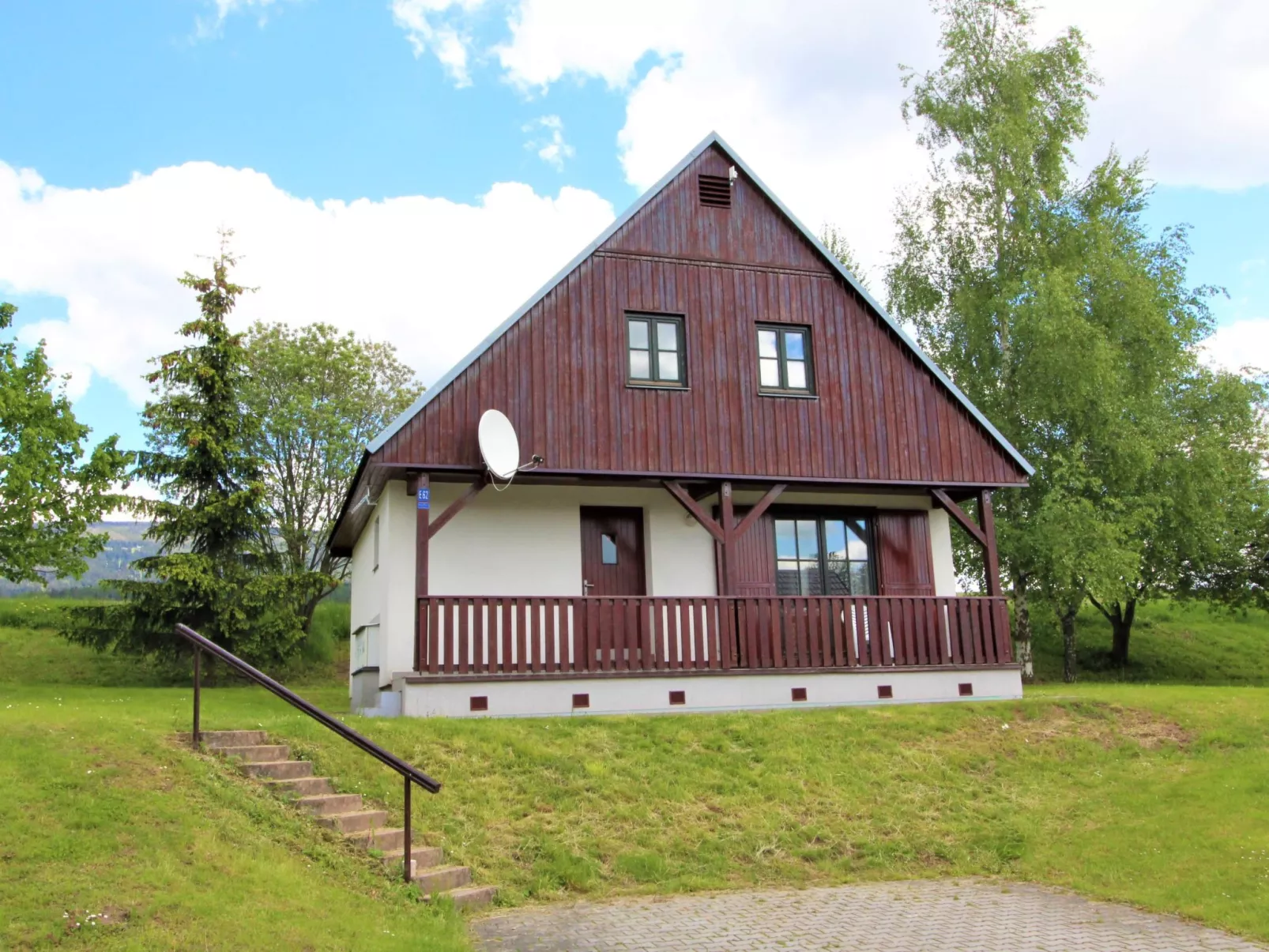 Holiday Hill 62-Buiten