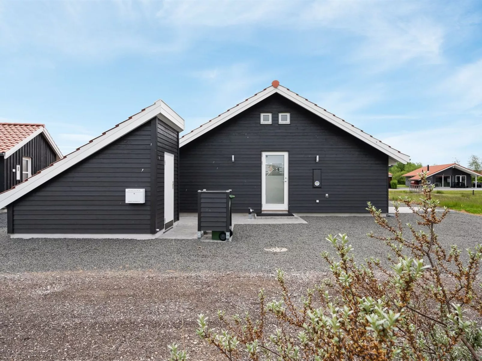 "Domi" - 1.2km from the sea-Buiten