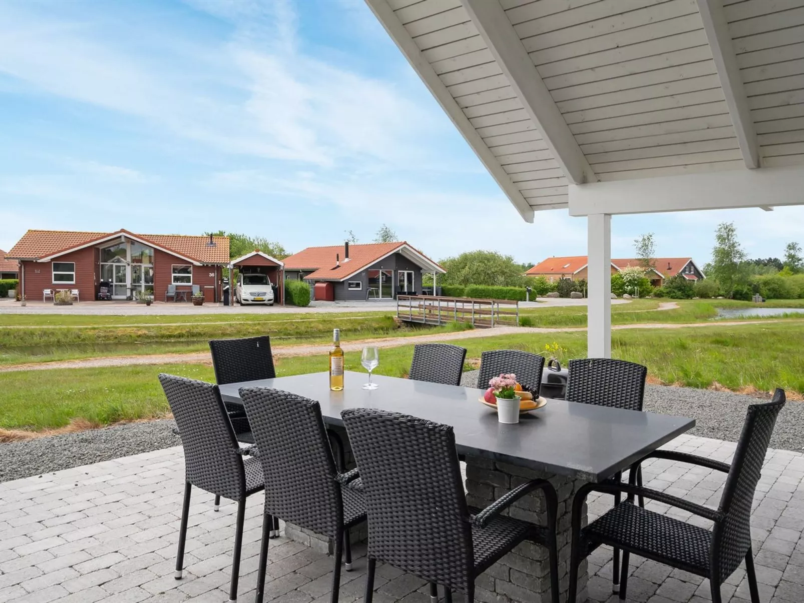 "Domi" - 1.2km from the sea-Buiten