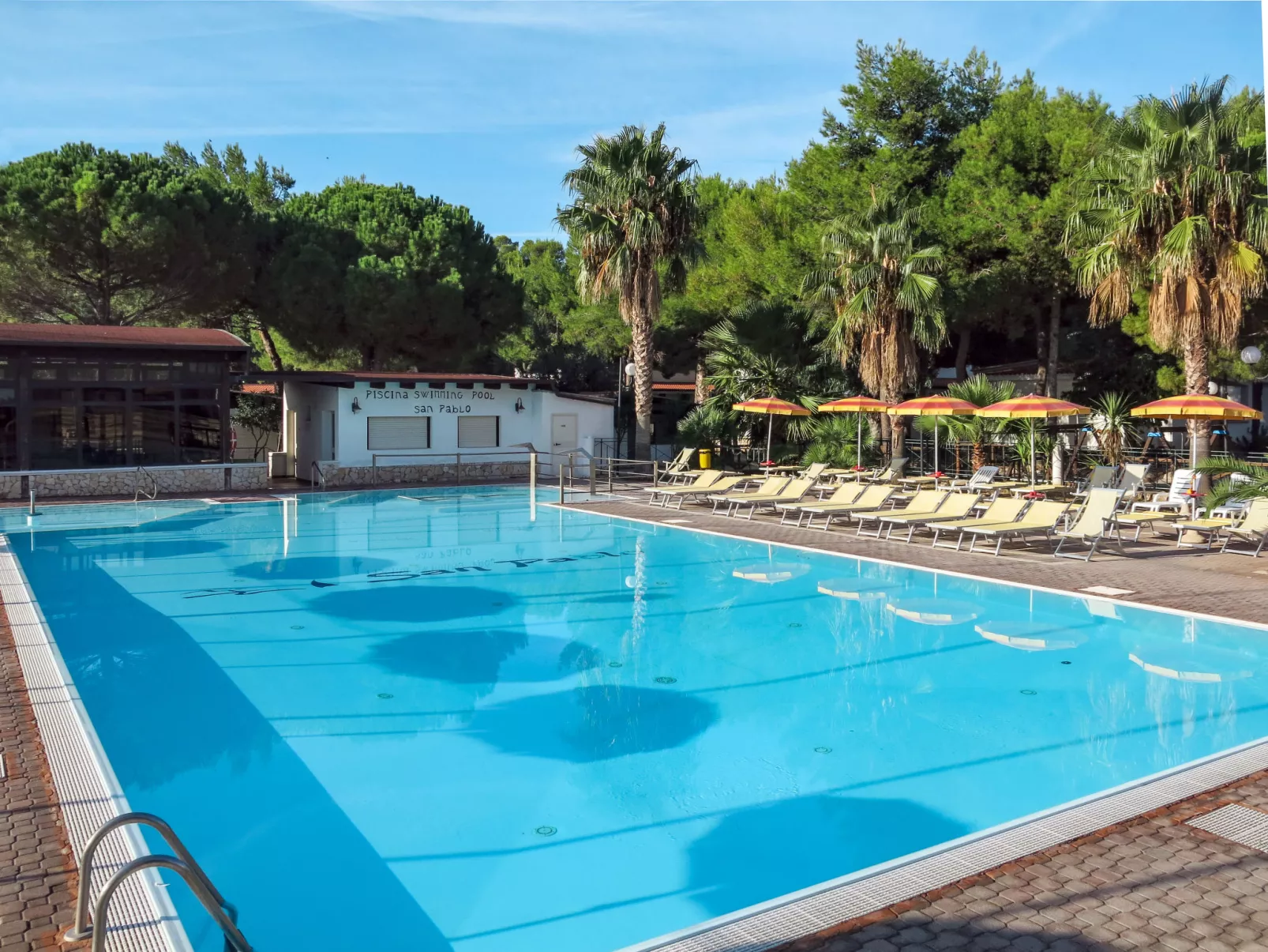 Villaggio San Pablo-Buiten