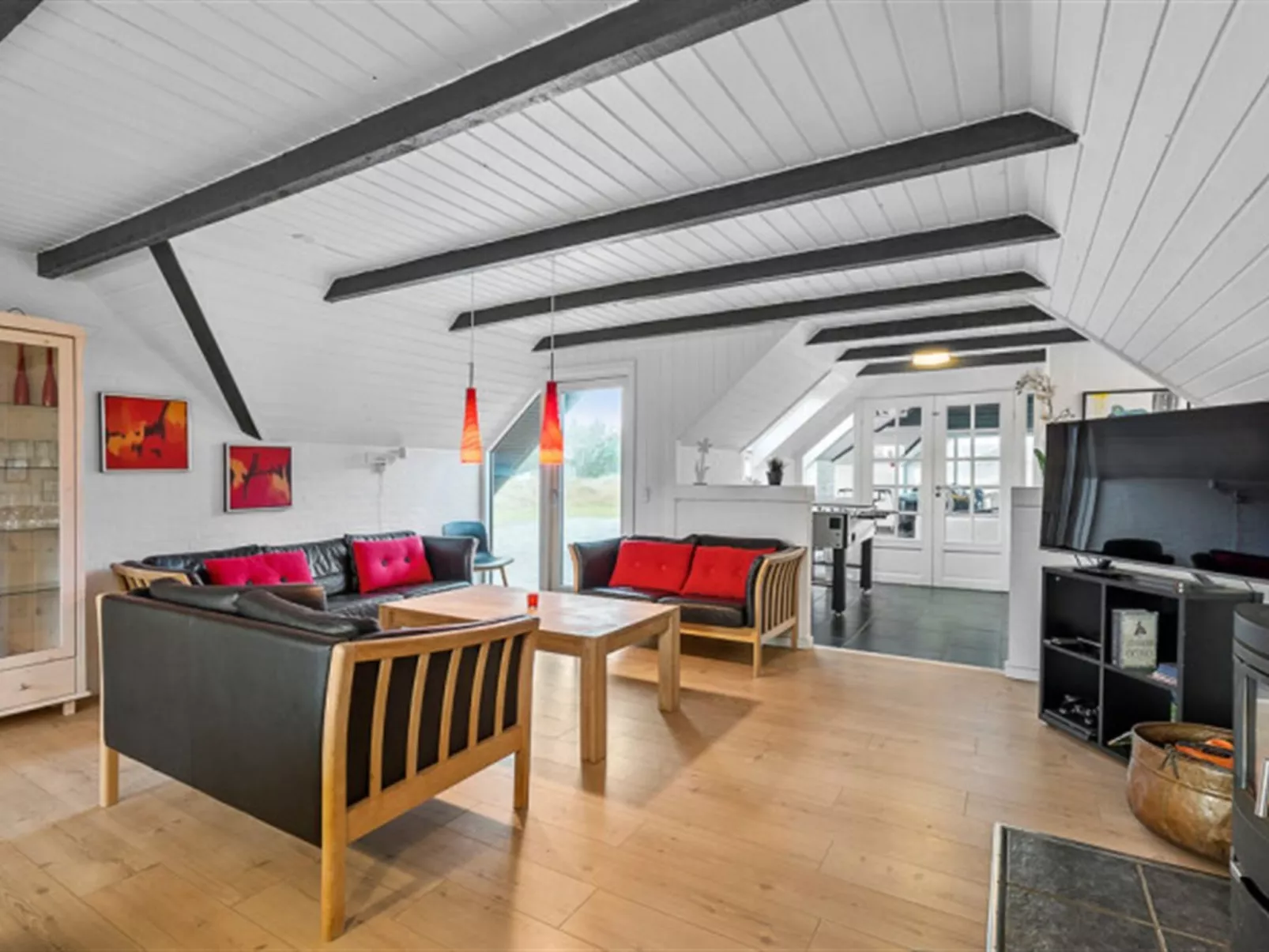 "Lidija" - 850m from the sea-Binnen