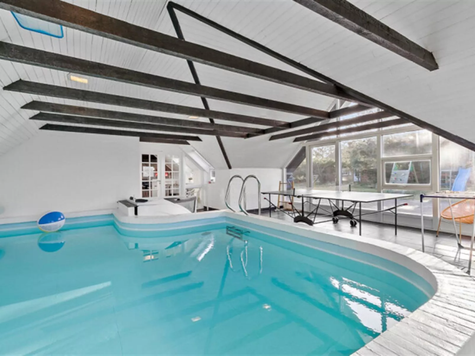 "Lidija" - 850m from the sea-Binnen