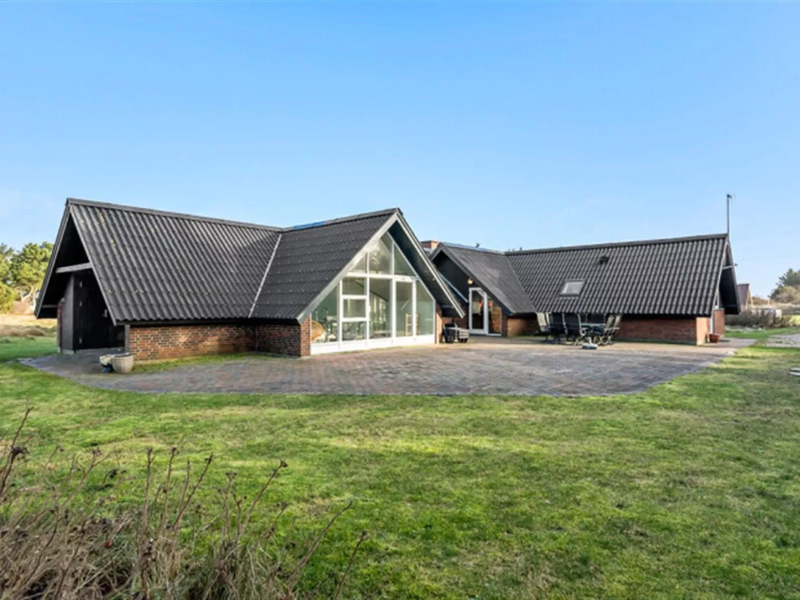 "Lidija" - 850m from the sea-Binnen