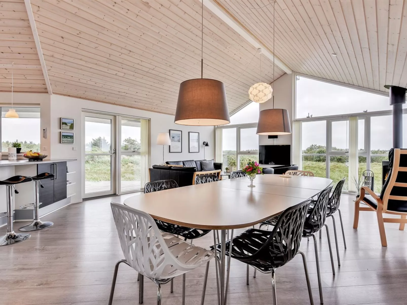"Luzia" - 1.2km from the sea-Binnen