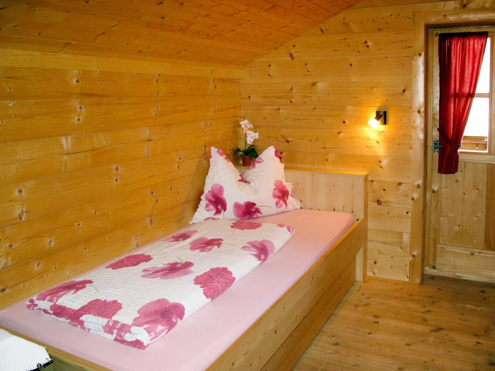 Sturmbachhütte-Binnen