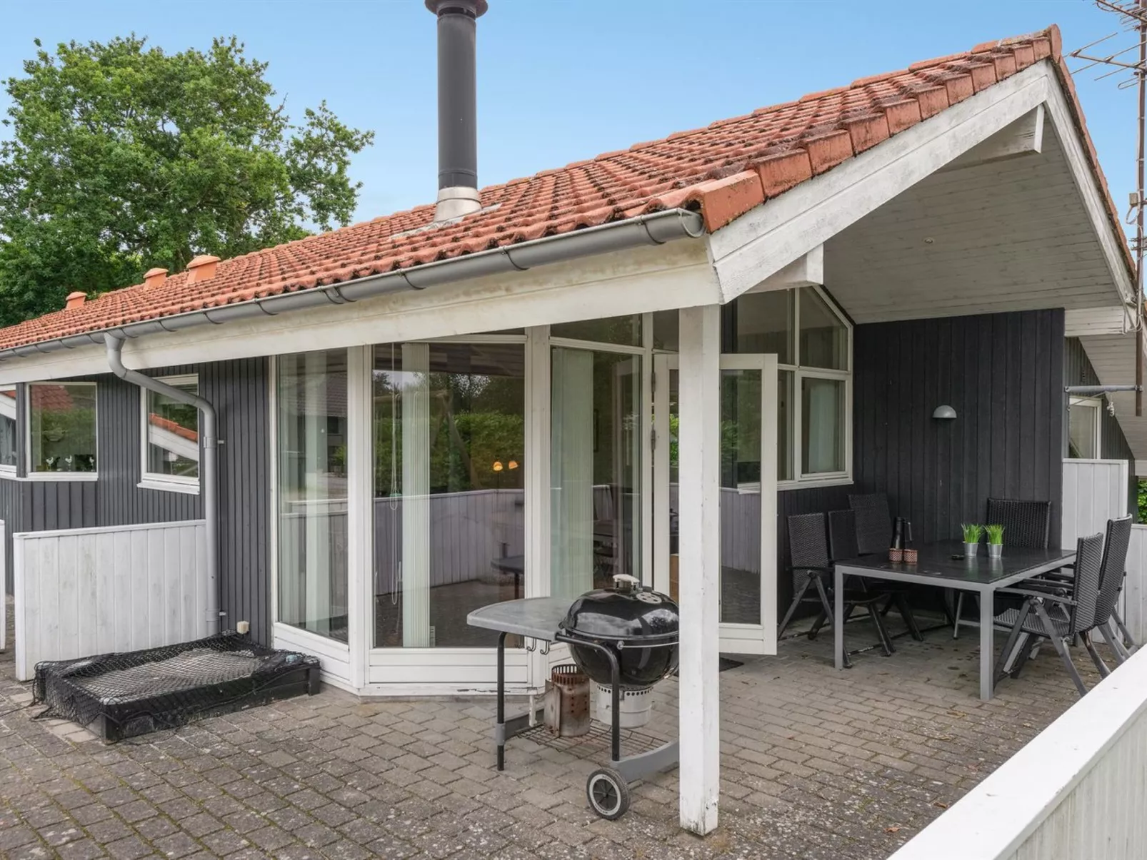 "Dolores" - 100m from the sea-Buiten