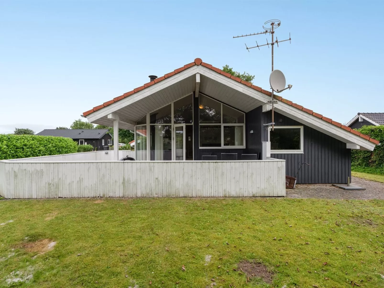 "Dolores" - 100m from the sea-Buiten