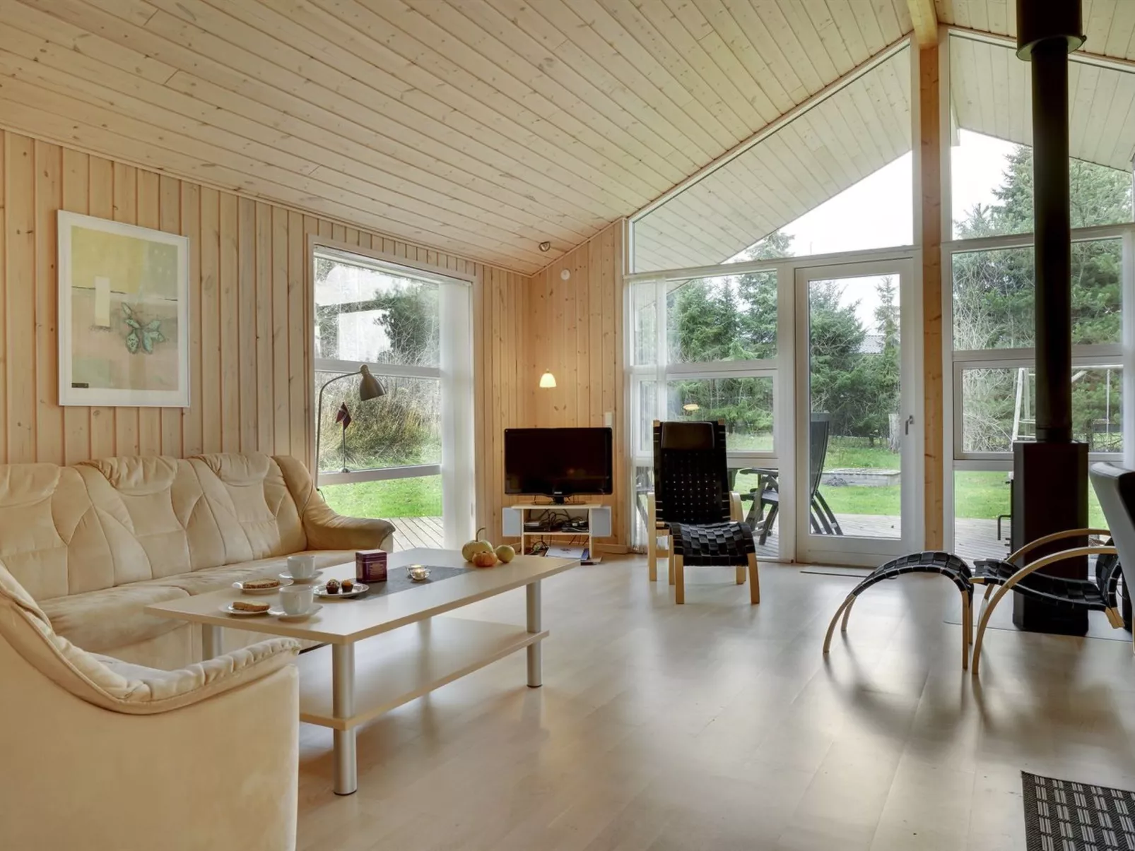 "Thorketil" - 1.1km from the sea