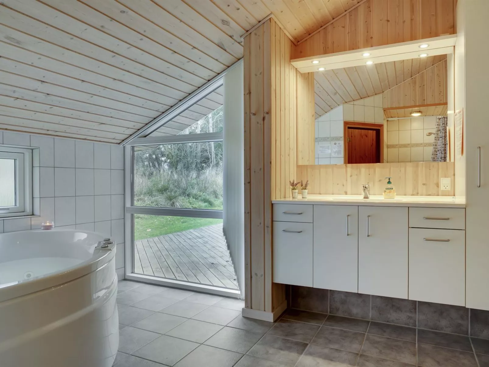"Thorketil" - 1.1km from the sea-Buiten
