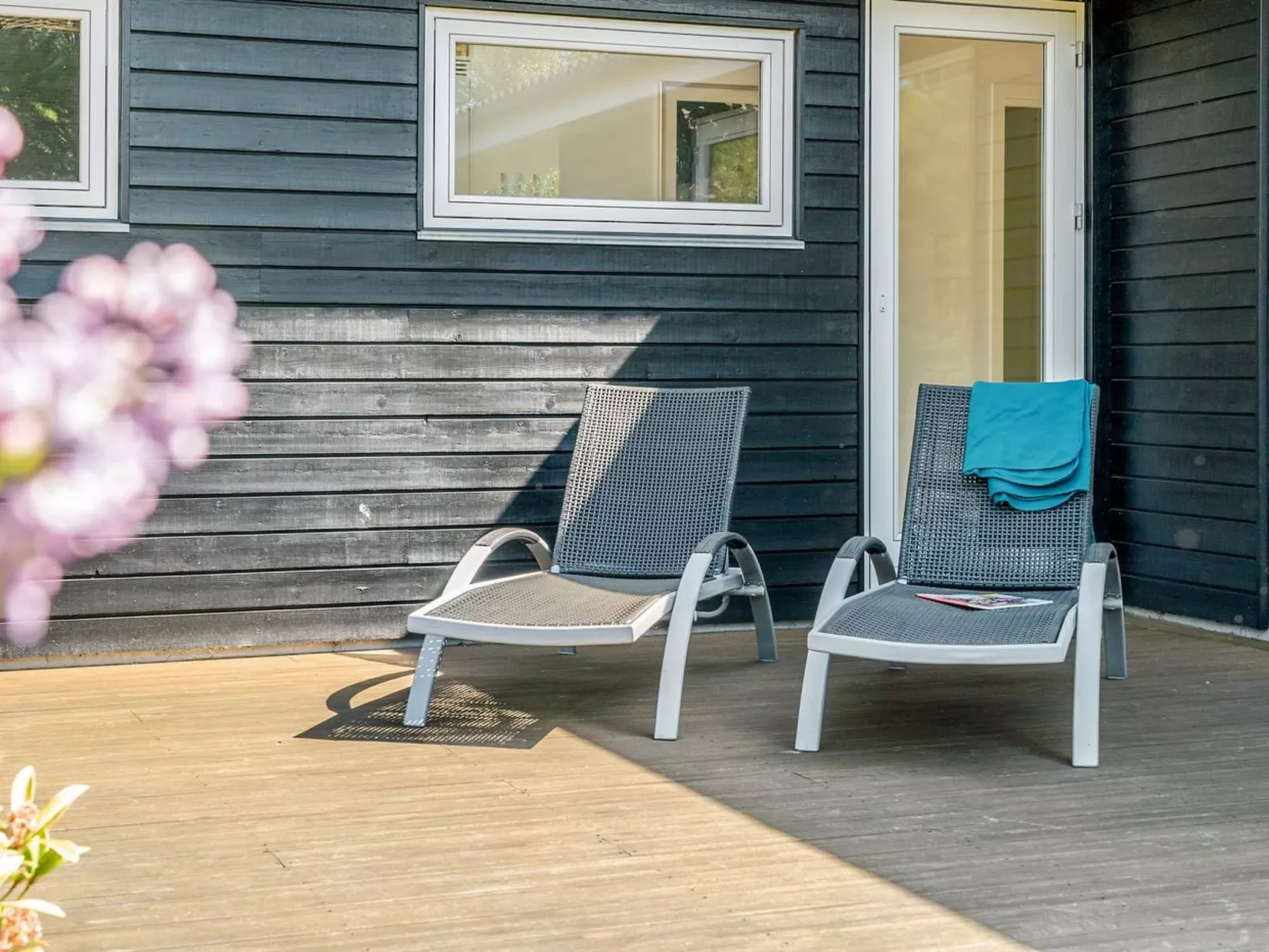 "Hunlef" - 400m from the sea-Buiten