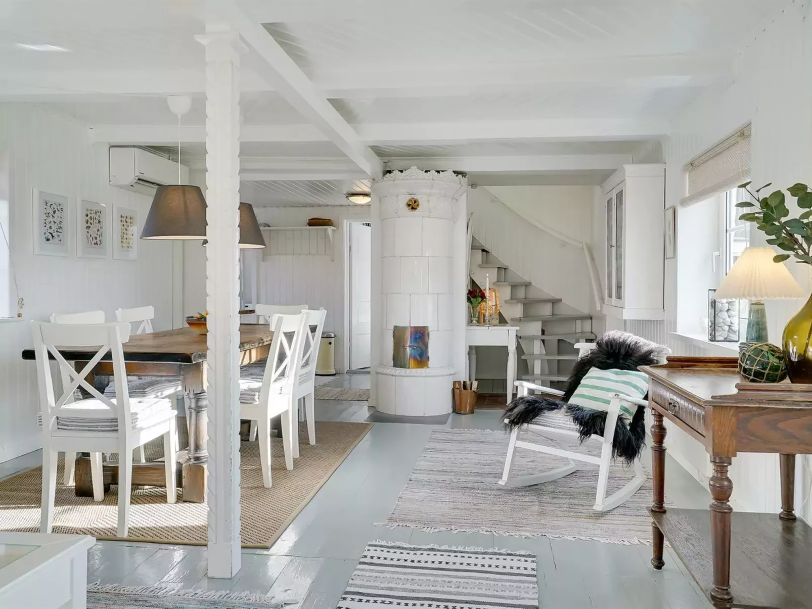 "Uddi" - 150m from the sea-Binnen