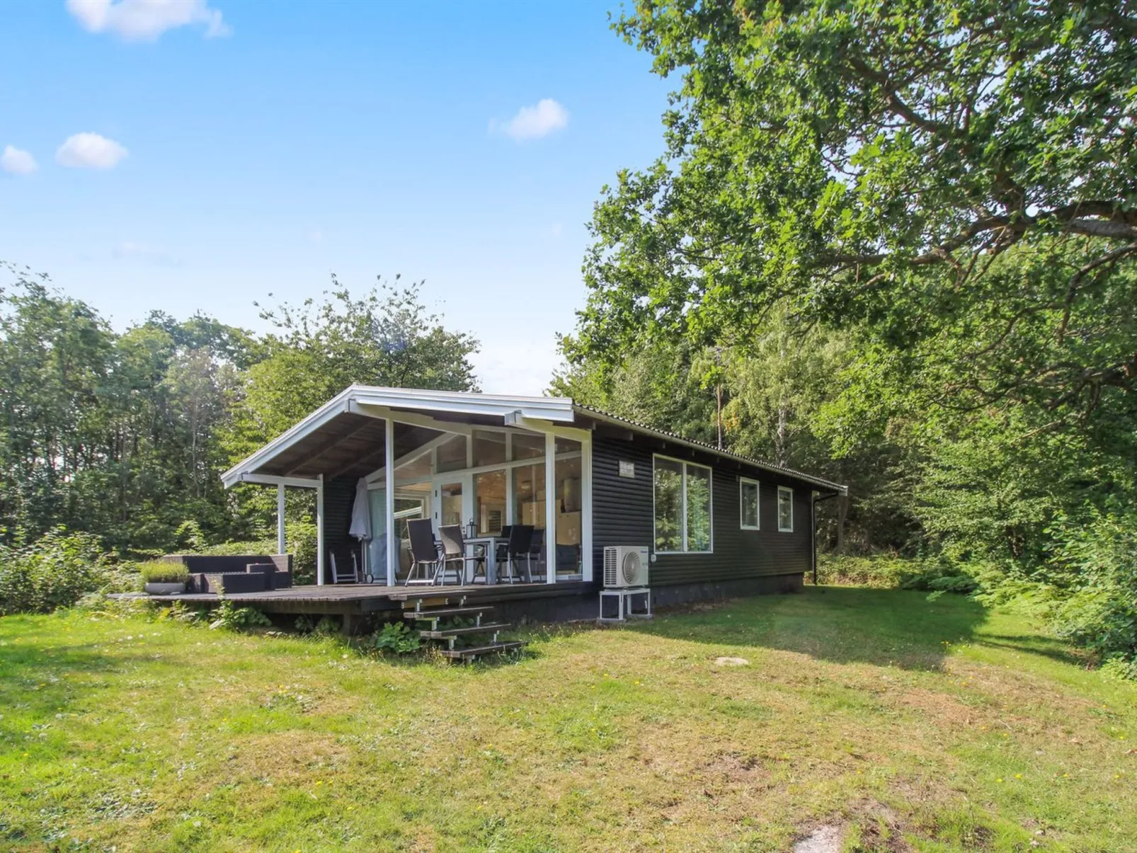 "Esben" - 350m from the sea