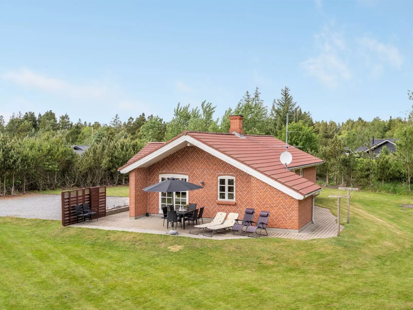 "Kalotta" - 3.2km from the sea-Buiten