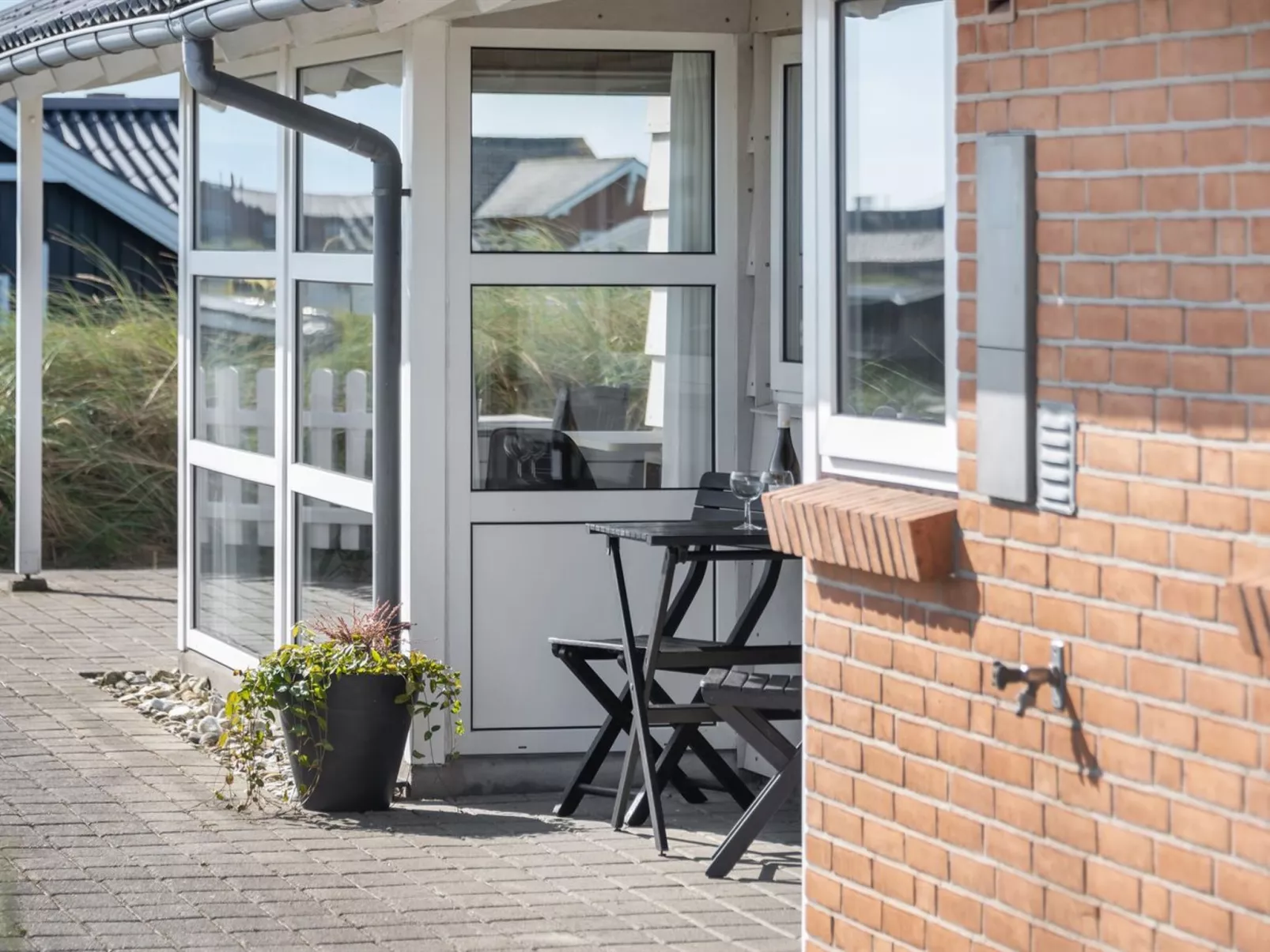"Gudmar" - 500m from the sea-Binnen