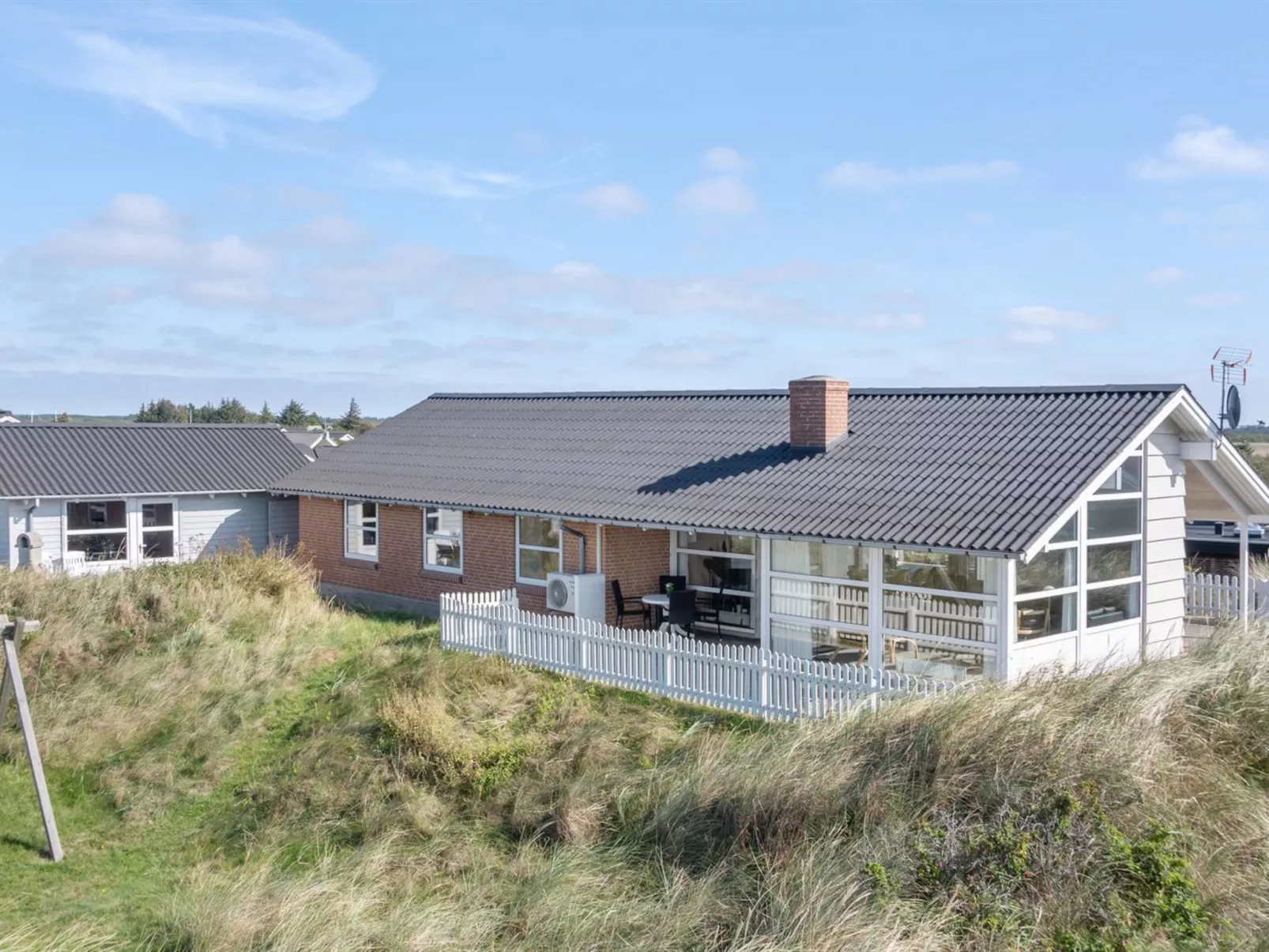 "Gudmar" - 500m from the sea-Binnen
