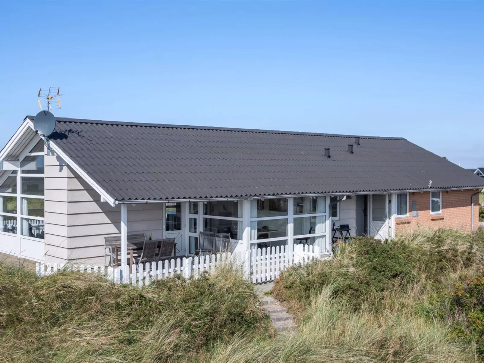 "Gudmar" - 500m from the sea-Binnen