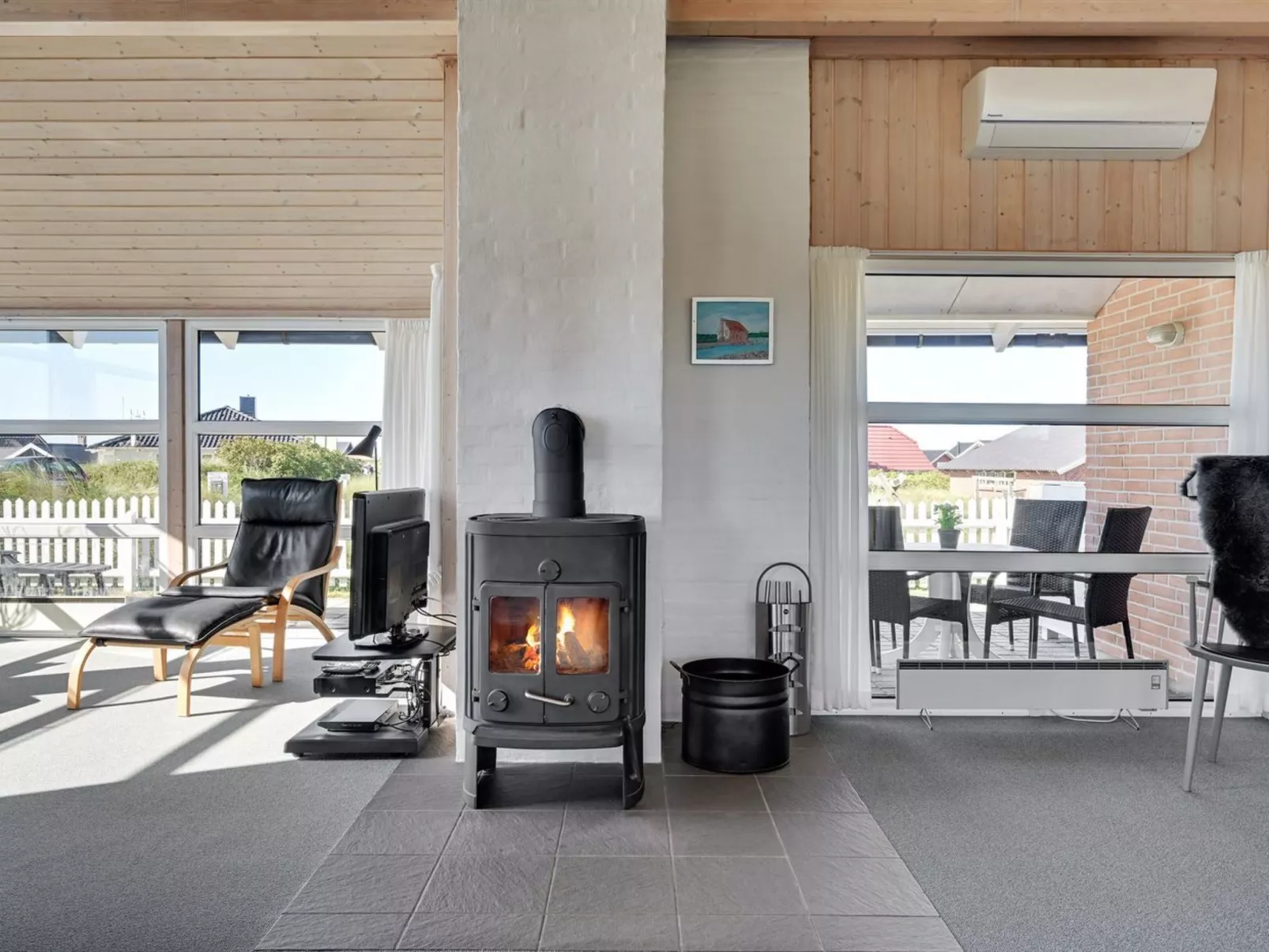 "Gudmar" - 500m from the sea-Binnen